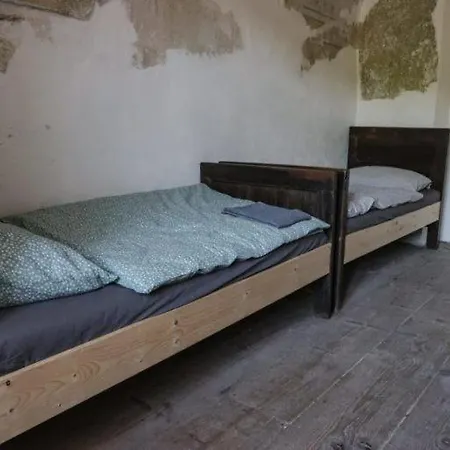 Hostel V Klastore - *